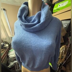 Woman’s merino wool by Anthropologie small cowl neck blue cropped sweater preppy